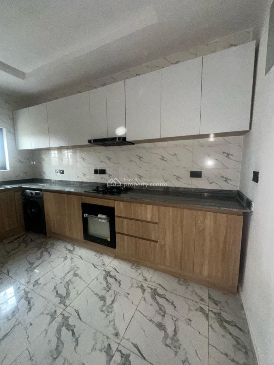 4 Bedroom Terrace Duplex with Pool and Gym, Lekki Phase 1, Lekki, Lagos, Terraced Duplex for Rent