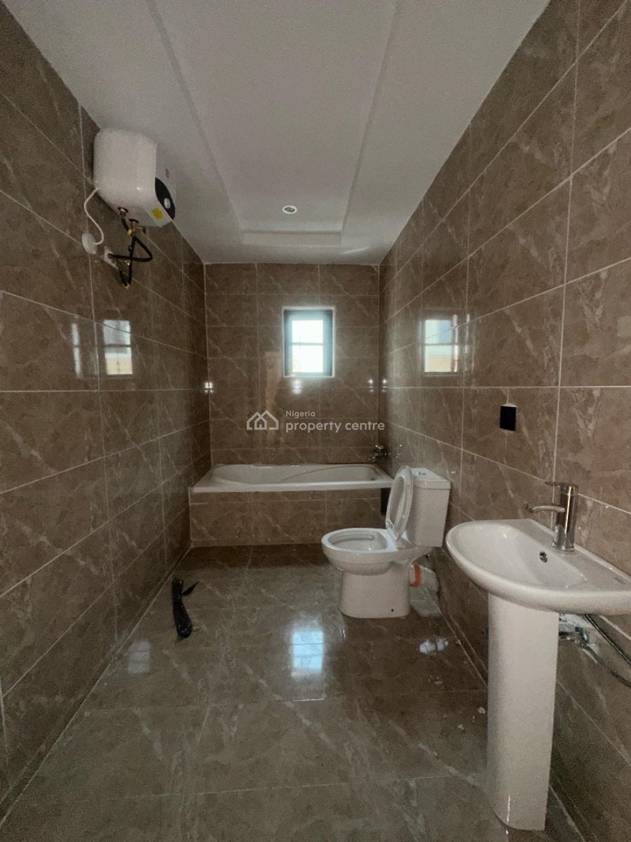 4 Bedroom Terrace Duplex with Pool and Gym, Lekki Phase 1, Lekki, Lagos, Terraced Duplex for Rent