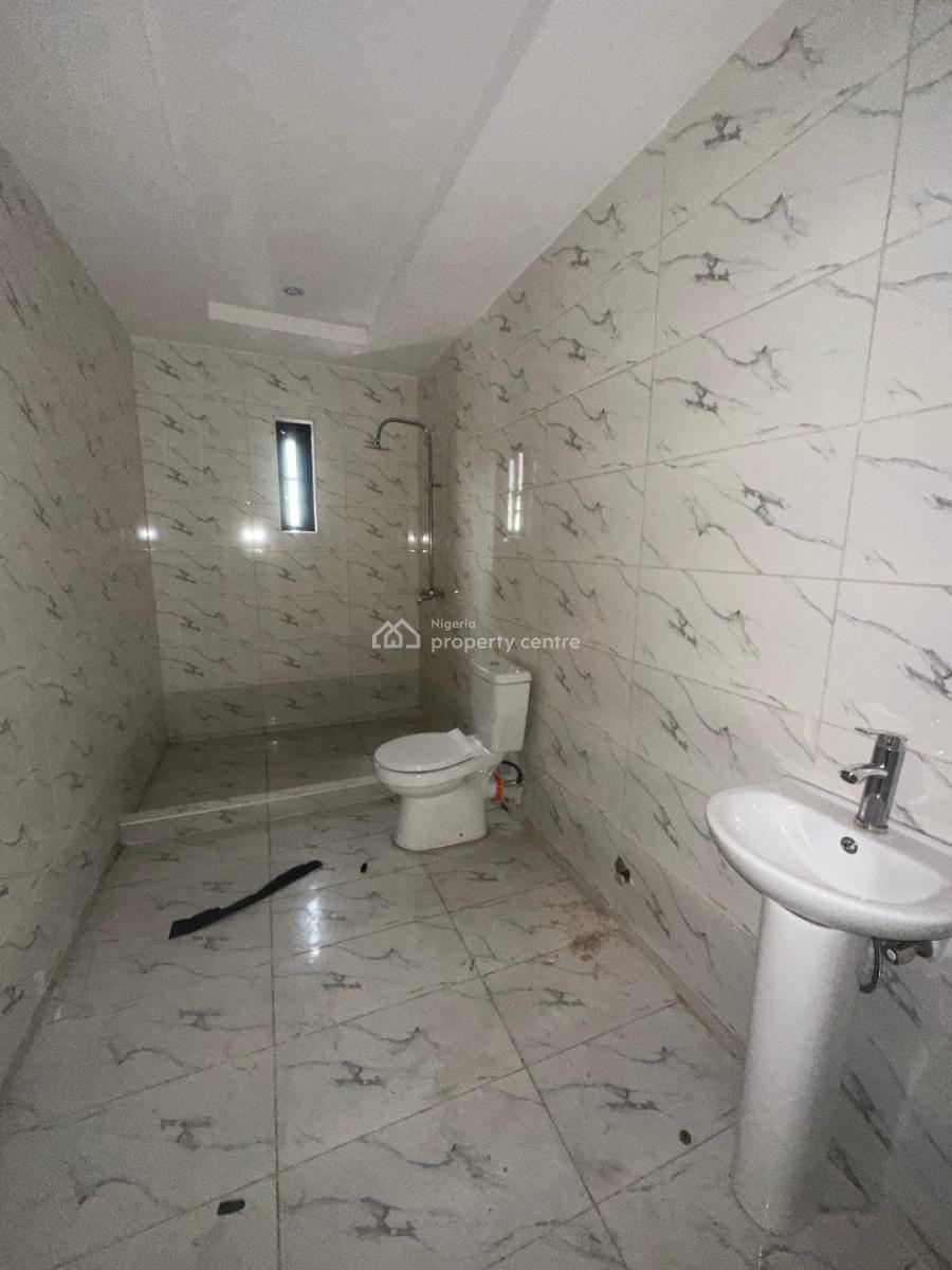 4 Bedroom Terrace Duplex with Pool and Gym, Lekki Phase 1, Lekki, Lagos, Terraced Duplex for Rent