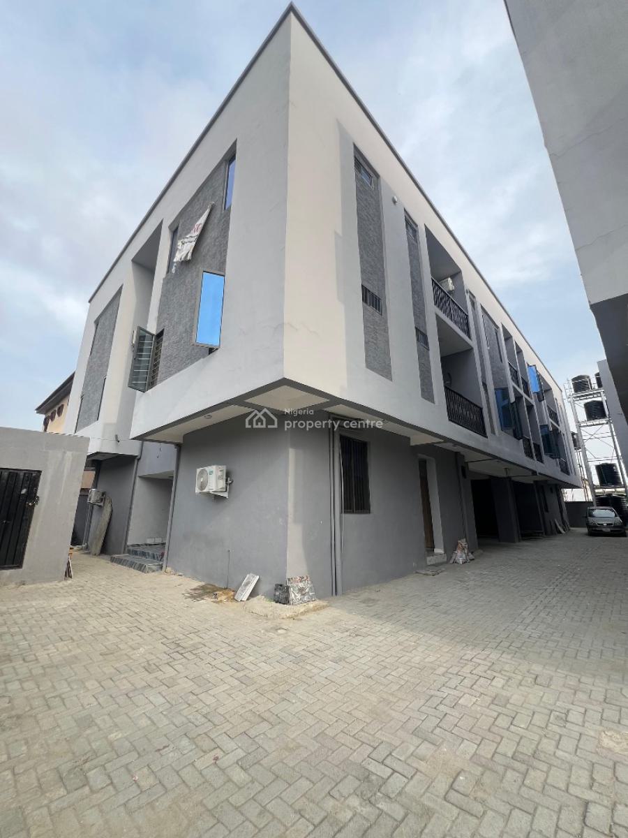 Well Finished 2 Bedroom Apartment, Ologolo, Lekki, Lagos, Block of Flats for Sale