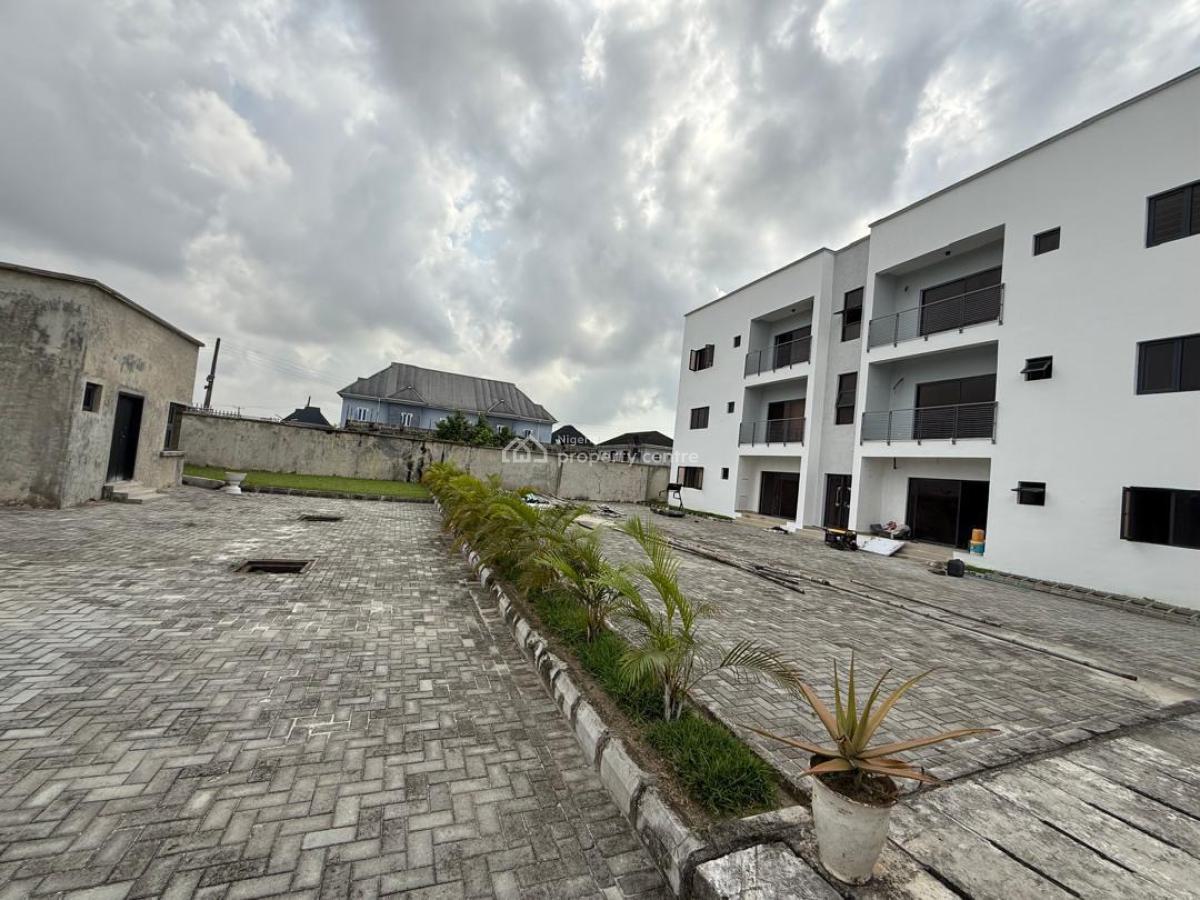 2 Bedroom Flat for Distress, Beechwood Estate Lakowe, Ibeju Lekki, Lagos, Block of Flats for Sale
