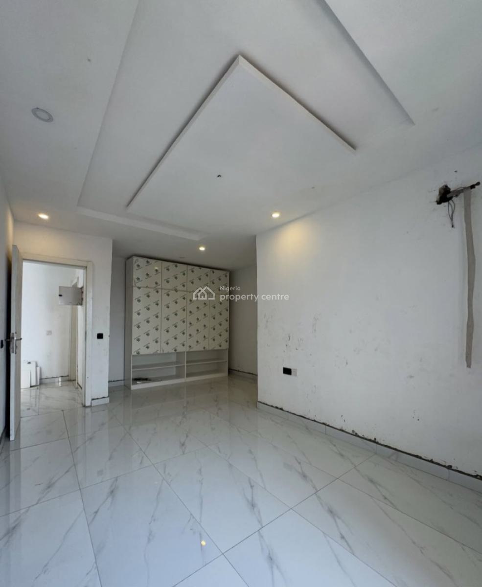 Newly Built and Serviced with 24/7 Power Supply 3 Bedroom En-suite, Ikate Elegushi, Lekki, Lagos, Flat / Apartment for Rent