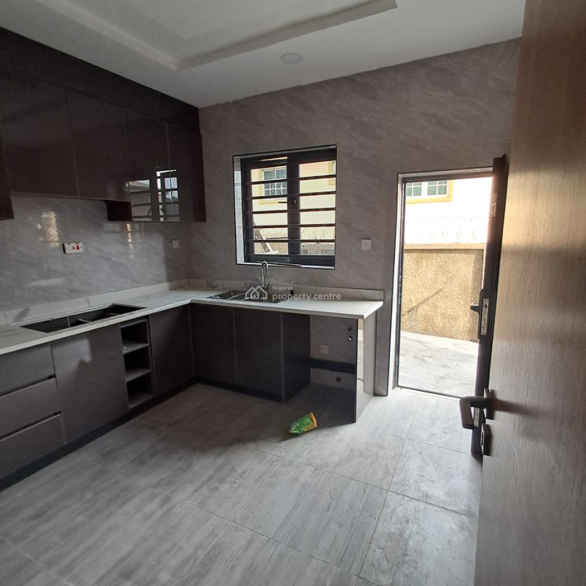 Luxury 3 Bedroom Duplex with a Room Bq, Magodo Brooks Estate, Gra Phase 2, Magodo, Lagos, Semi-detached Duplex for Sale