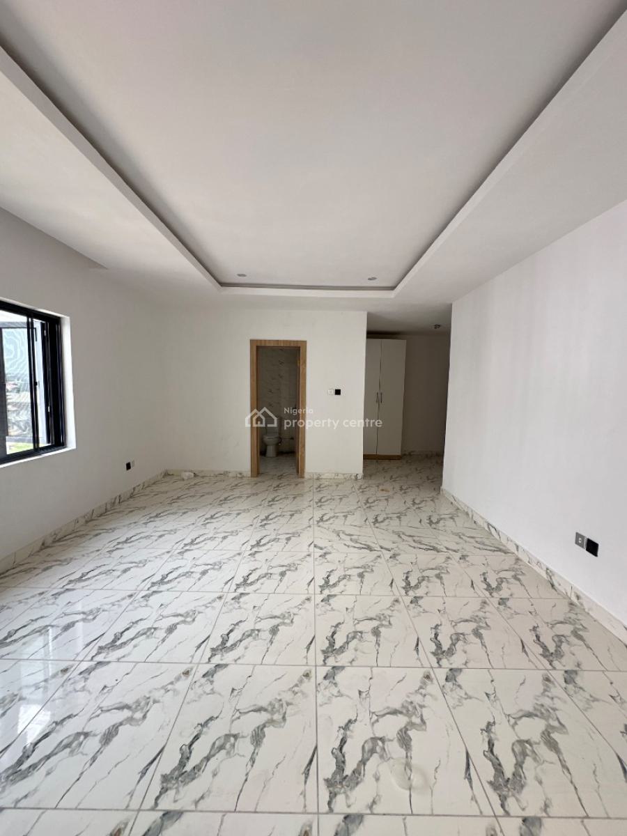 Neatly Built 3 Bedroom Penthouse with Bq, Pool & Gym, Lekki Phase 1, Lekki, Lagos, House for Rent