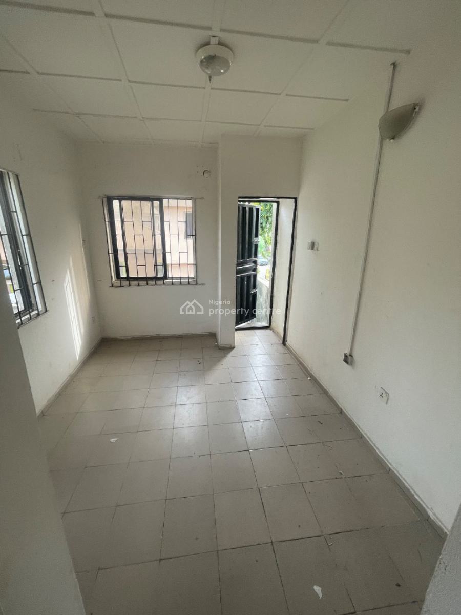 Portable One Bedroom Apartment No Pop, Only Ceiling, Within Yakoyo, Sangotedo, Ajah, Lagos, Mini Flat (room and Parlour) for Rent