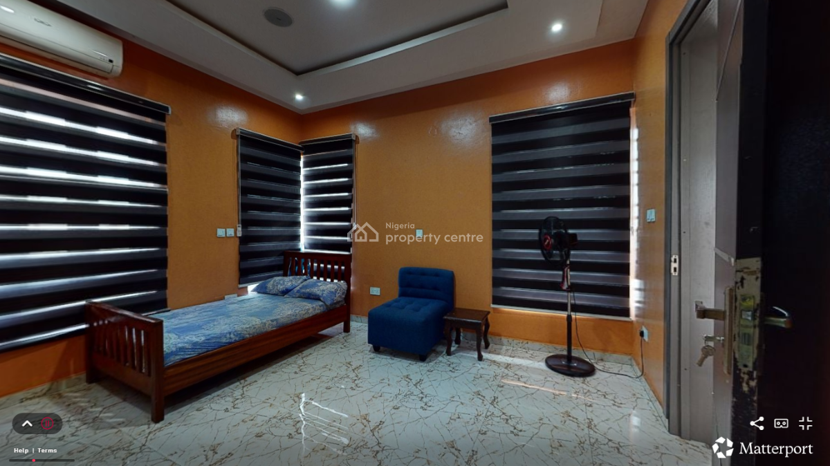 Exquisite 3 Bedroom Apartment with Bq, Alagomeji, Yaba, Lagos, Flat / Apartment for Sale