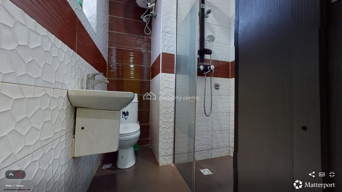 Exquisite 3 Bedroom Apartment with Bq, Alagomeji, Yaba, Lagos, Flat / Apartment for Sale