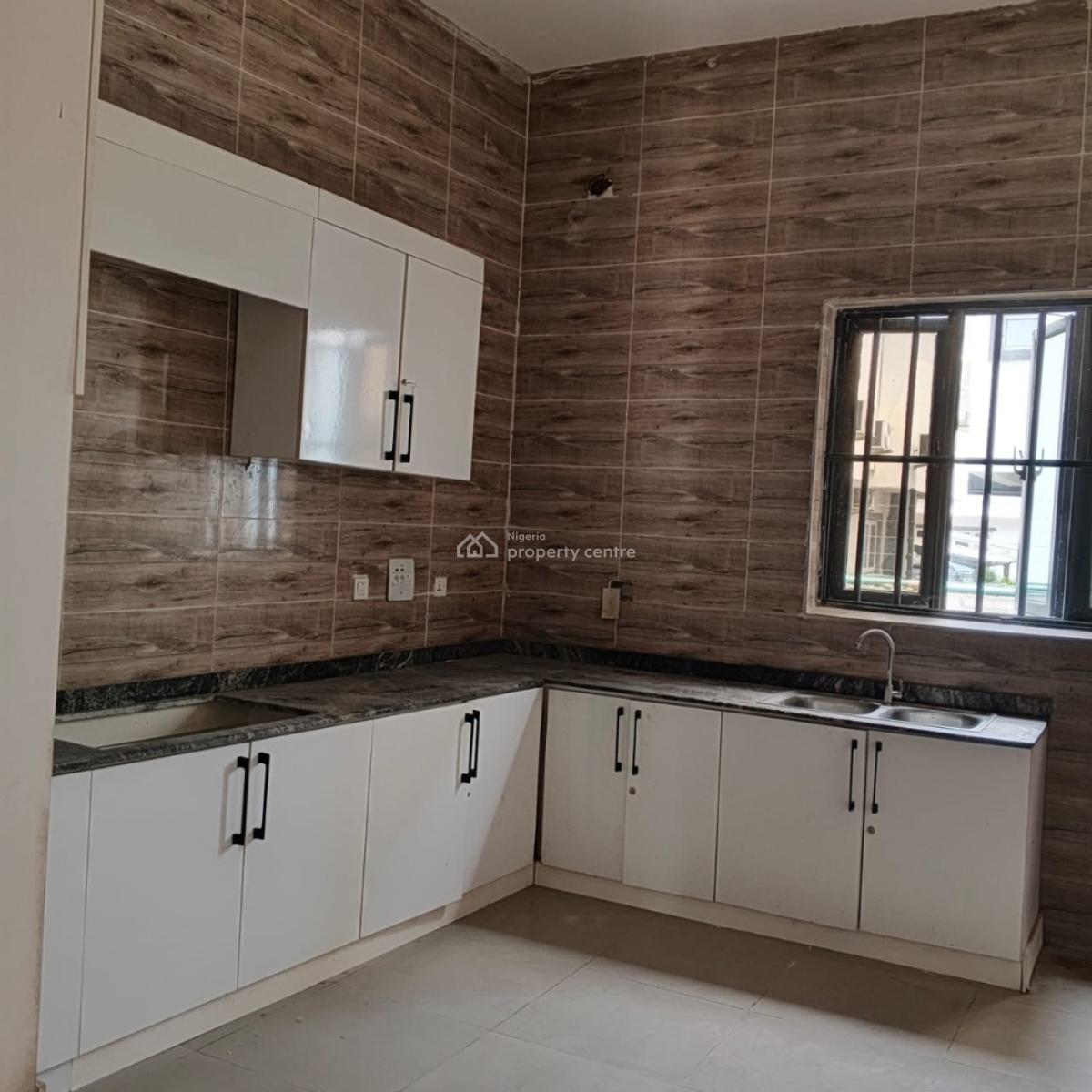 4 Bedroom Terraced Duplex, Vgc Harish Drive, Lekki, Lagos, Terraced Duplex for Rent