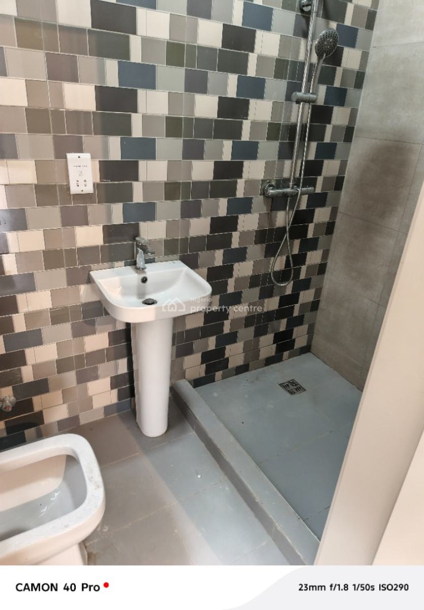 Luxury 2 Bedroom Flat, Off Amodu Bello Street, Victoria Island (vi), Lagos, Flat / Apartment for Sale