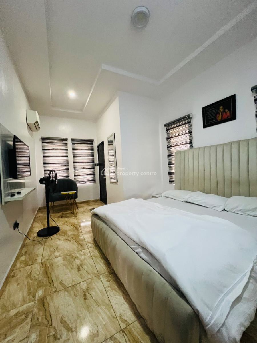 2 Bedroom Apartment, Ologolo, Lekki, Lagos, Flat / Apartment for Rent