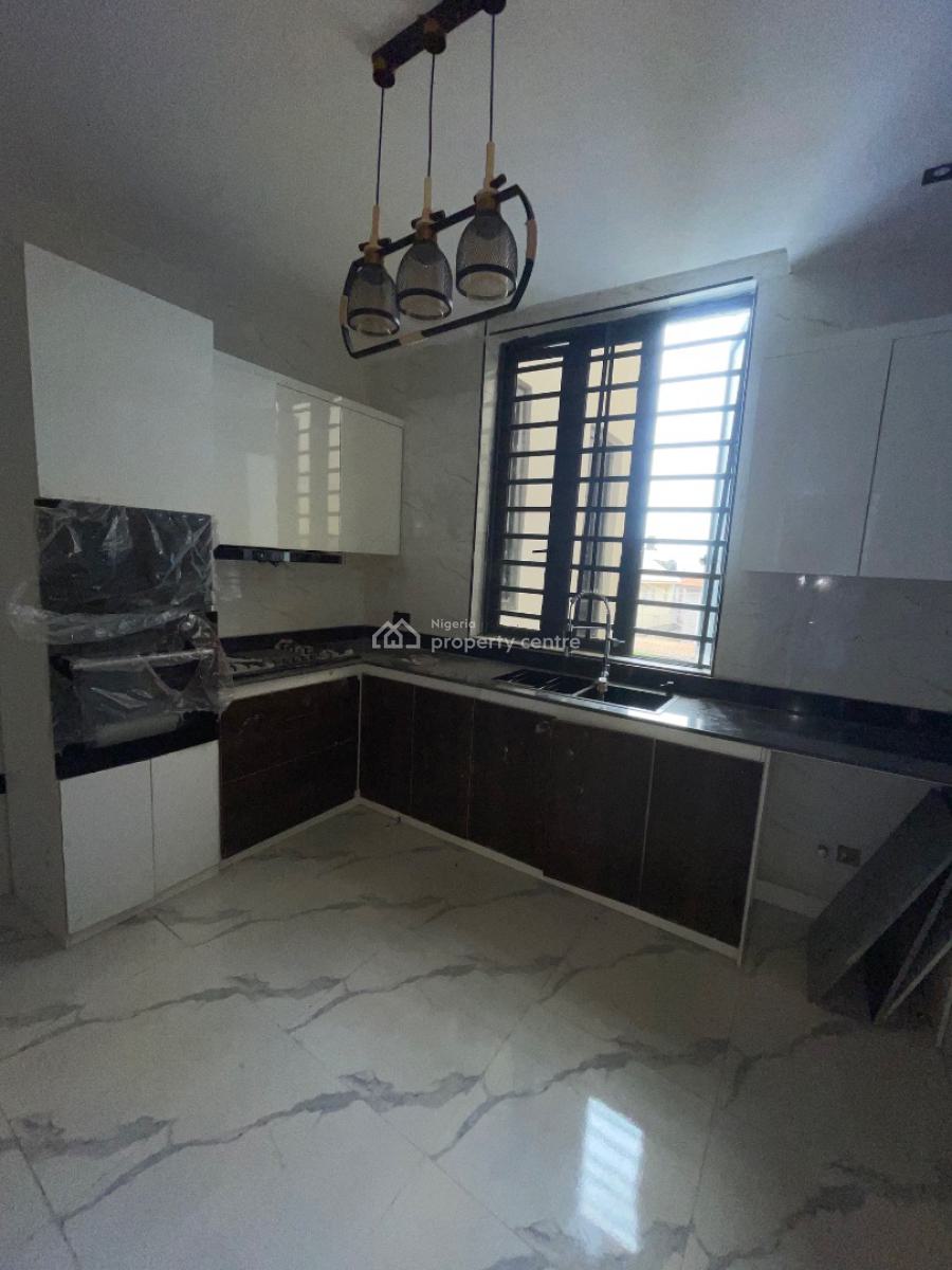 3 Bedroom Flat, Off Admiralty Way, Lekki Phase 1, Lekki, Lagos, Flat / Apartment for Rent