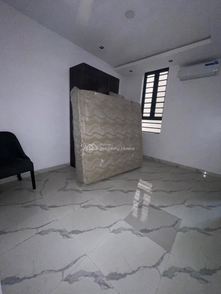 3 Bedroom Flat, Off Admiralty Way, Lekki Phase 1, Lekki, Lagos, Flat / Apartment for Rent