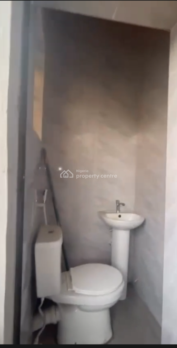 2 Bedroom Apartments, Chevron Alternative Routes, Lekki Phase 2, Lekki, Lagos, Flat / Apartment for Rent