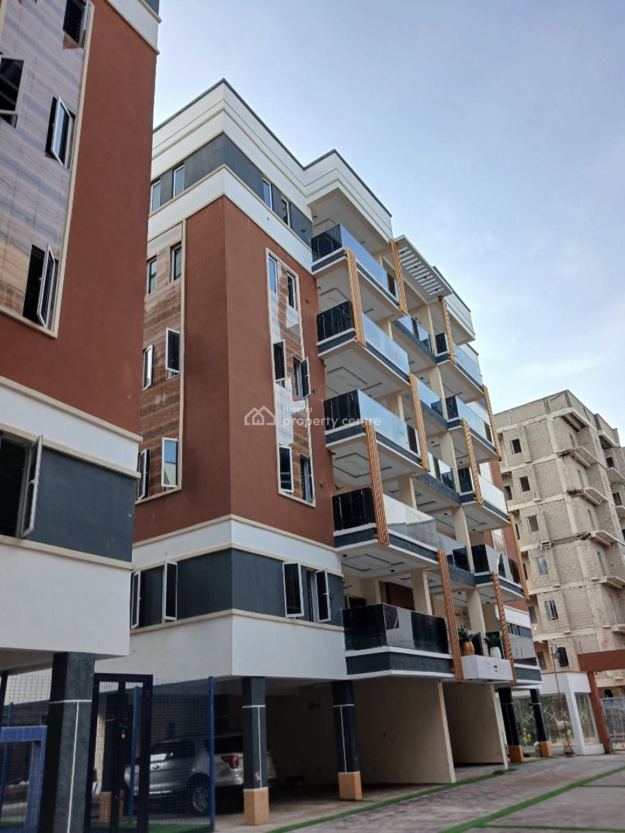 Serviced 2 Bedroom En-suite Flat, Lekki Phase 1, Lekki, Lagos, Flat / Apartment for Rent