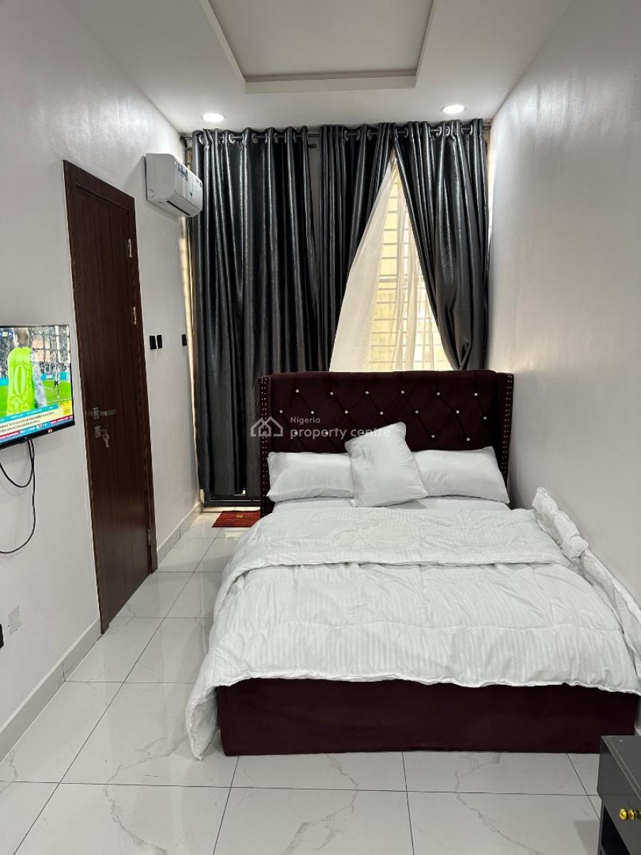 Luxury 5 Bedroom Duplex Air Bnb, Thomas Estate, Ajah, Lagos, Terraced Duplex Short Let