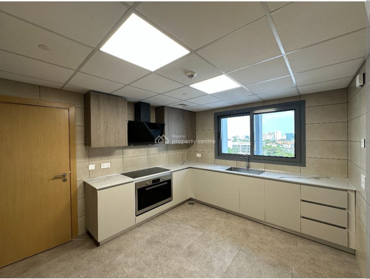 Cozy 3 Bedroom Flat, Victoria Island (vi), Lagos, Flat / Apartment for Rent