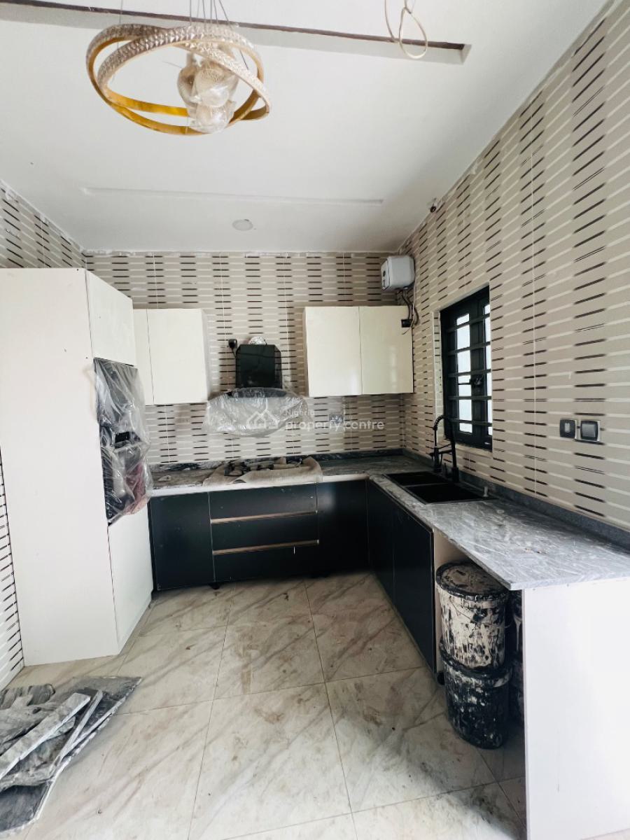 1 Bedroom Apartment, Ologolo, Lekki, Lagos, Flat / Apartment for Sale