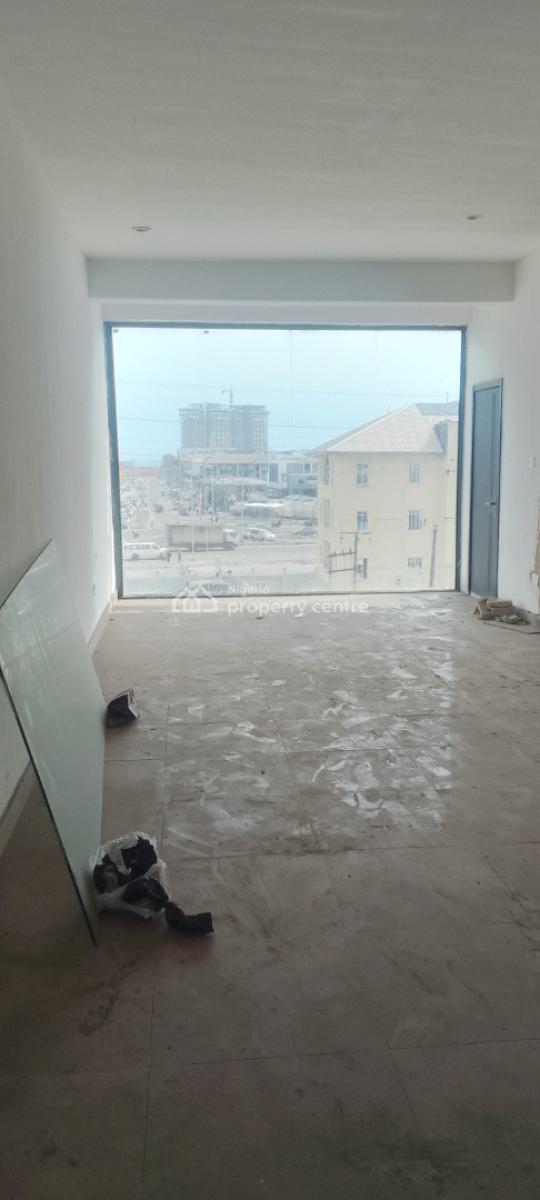 a Spacious Office Space, Lekki Phase 1, Lekki, Lagos, Plaza / Complex / Mall for Rent