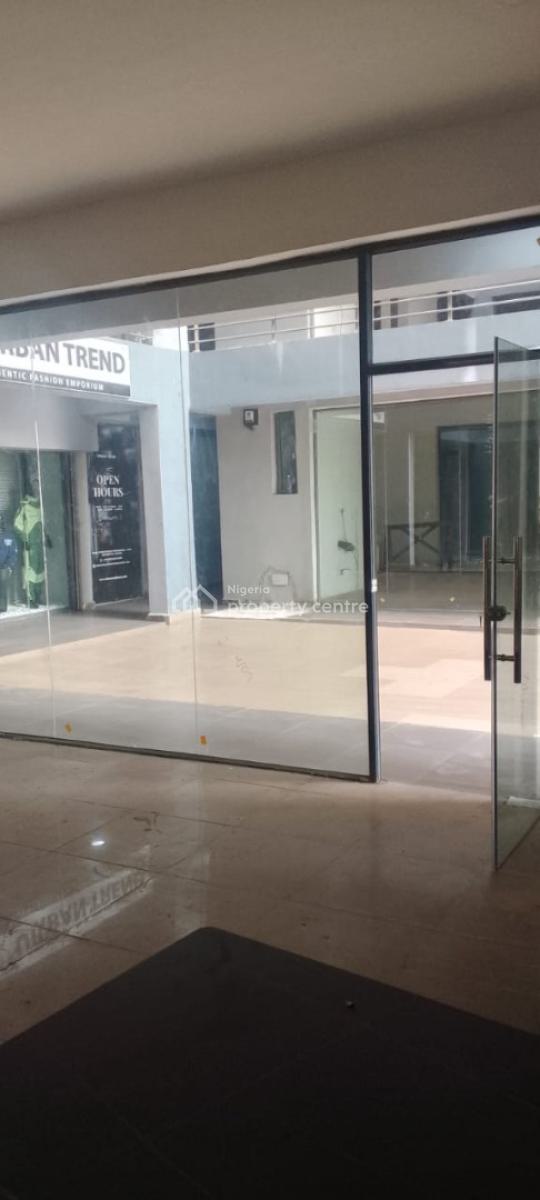 a 45sqm Shop for Restaurant, Lekki Phace One, Lekki, Lagos, Shop for Rent