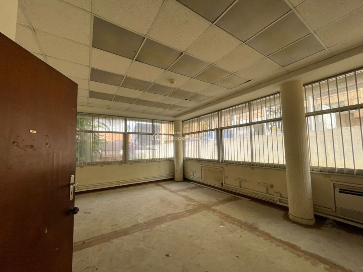 Massive Detached House, Victoria Island (vi), Lagos, Office Space for Rent
