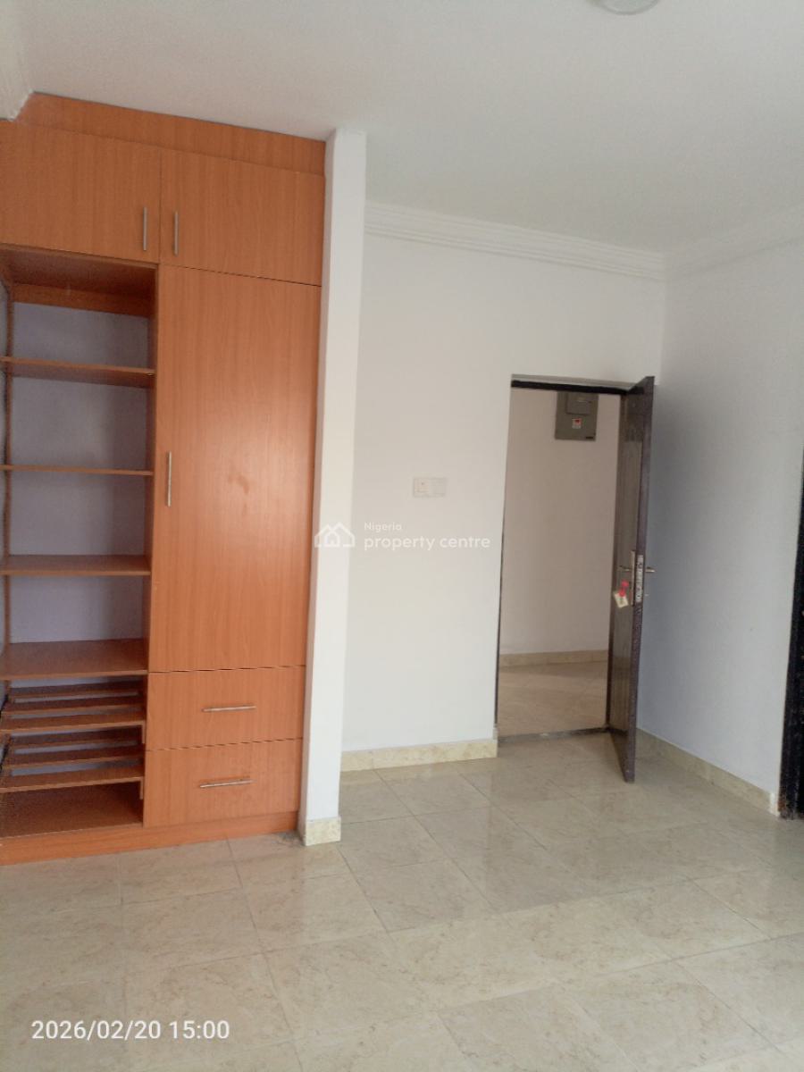 3 Bedrooms Newly Built Luxurious Flat with Bq, Off Mobil Road, Ilaje, Ajah, Lagos, Flat / Apartment for Rent