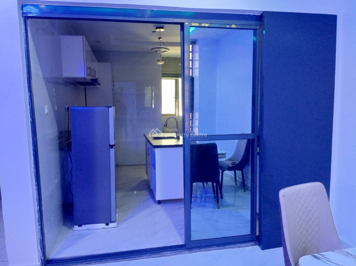 6 Units of Luxurious 3bedroom Terraced Duplex Available Now for Short, Sobo Arobiodu Street, Ikeja Gra, Ikeja Gra, Ikeja, Lagos, Terraced Duplex Short Let