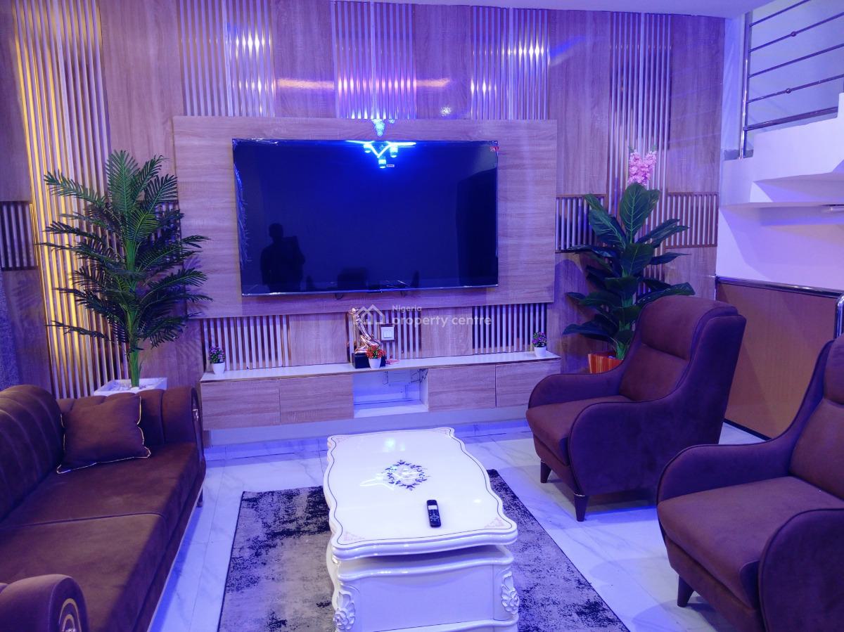 6 Units of Luxurious 3bedroom Terraced Duplex Available Now for Short, Sobo Arobiodu Street, Ikeja Gra, Ikeja Gra, Ikeja, Lagos, Terraced Duplex Short Let