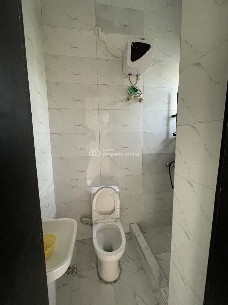 Serviced Master Bedroom Studio Apartment{ Video }, Alpha Beach Road @ Eti Osa, Lekki, Lagos, Self Contain (single Rooms) for Rent