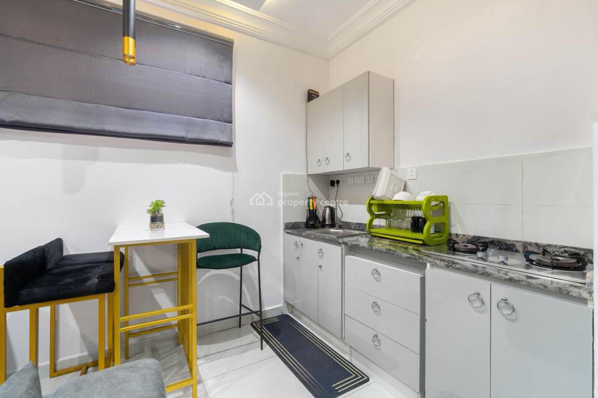 2 Bedroom Apartment with Wifi, Osapa, Lekki, Lagos, Self Contain (single Rooms) Short Let