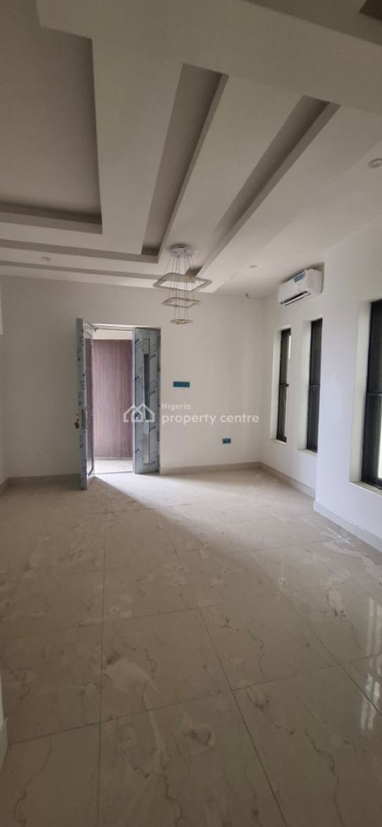Standard Two Bedroom Apartment, Guzape District, Abuja, Flat / Apartment for Rent