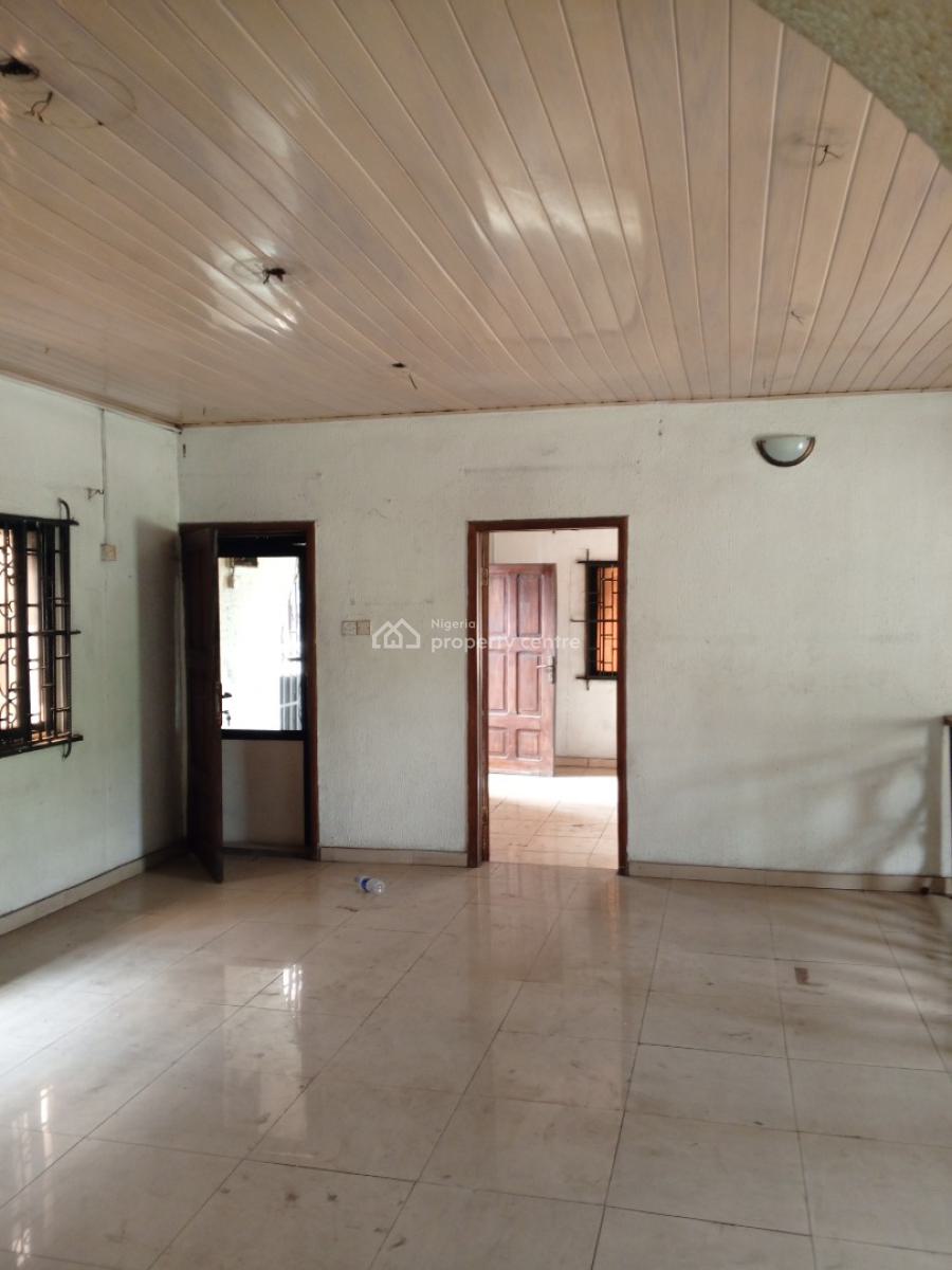 Spacious 3 Bedrooms., Fagba, Agege, Lagos, Flat / Apartment for Rent