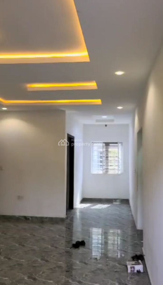 Tastefully Built 2 Bedroom Flat, Lbs Before Sangotedo, Ajiwe, Ajah, Lagos, Flat / Apartment for Rent