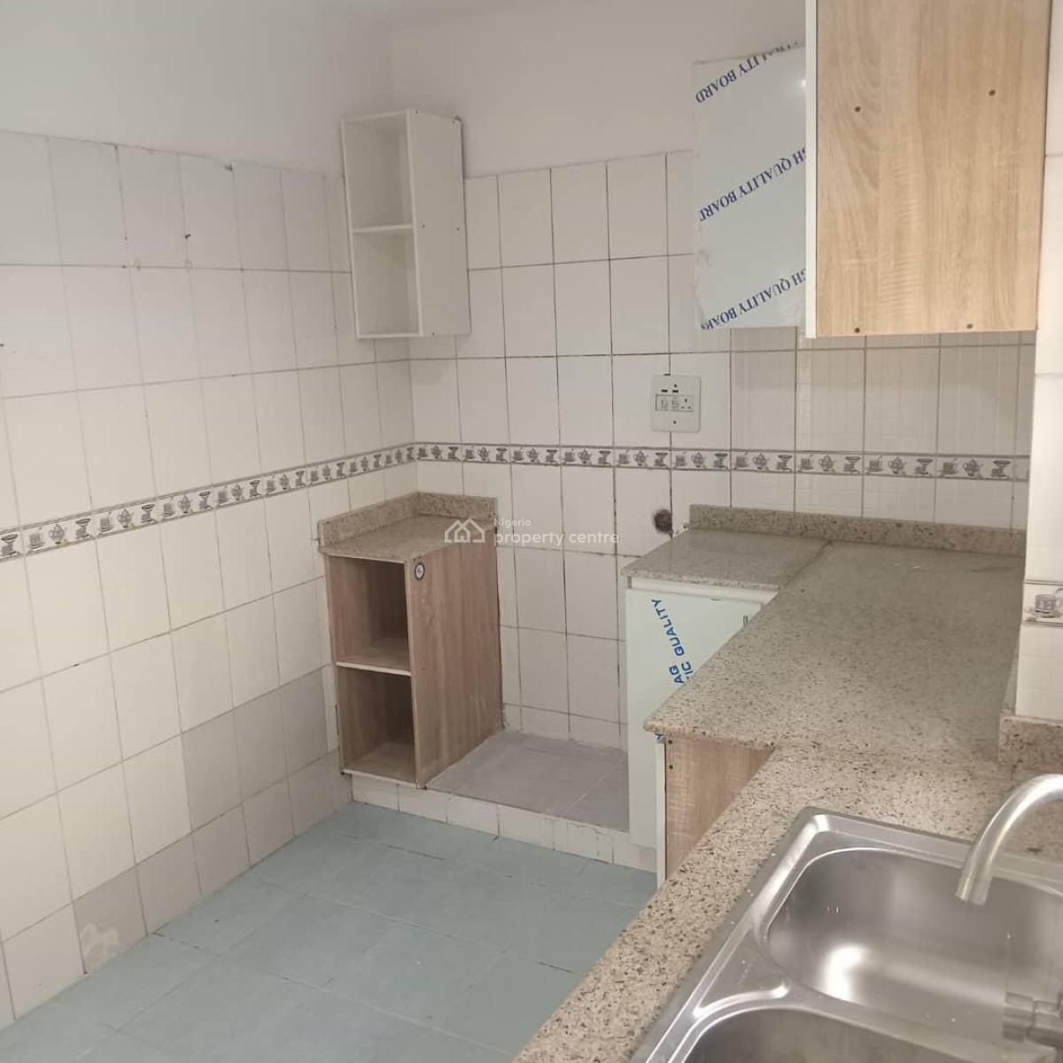 Newly Renovated 4 Bedroom Detached House in a Well Secured Estate, Vgc, Lekki Phase 2, Lekki, Lagos, Detached Duplex for Rent