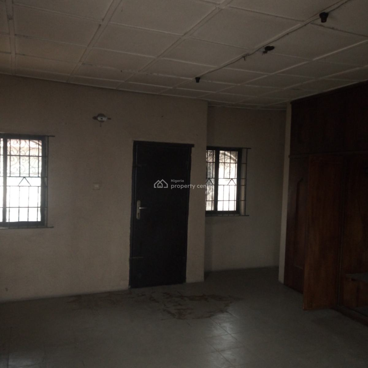 Executive & Luxury 4 Bedroom Fully Detached Duplex with a Room Bq, Akobi Crescent Off Fashoro, Surulere Lagos, Surulere, Lagos, Detached Duplex for Rent