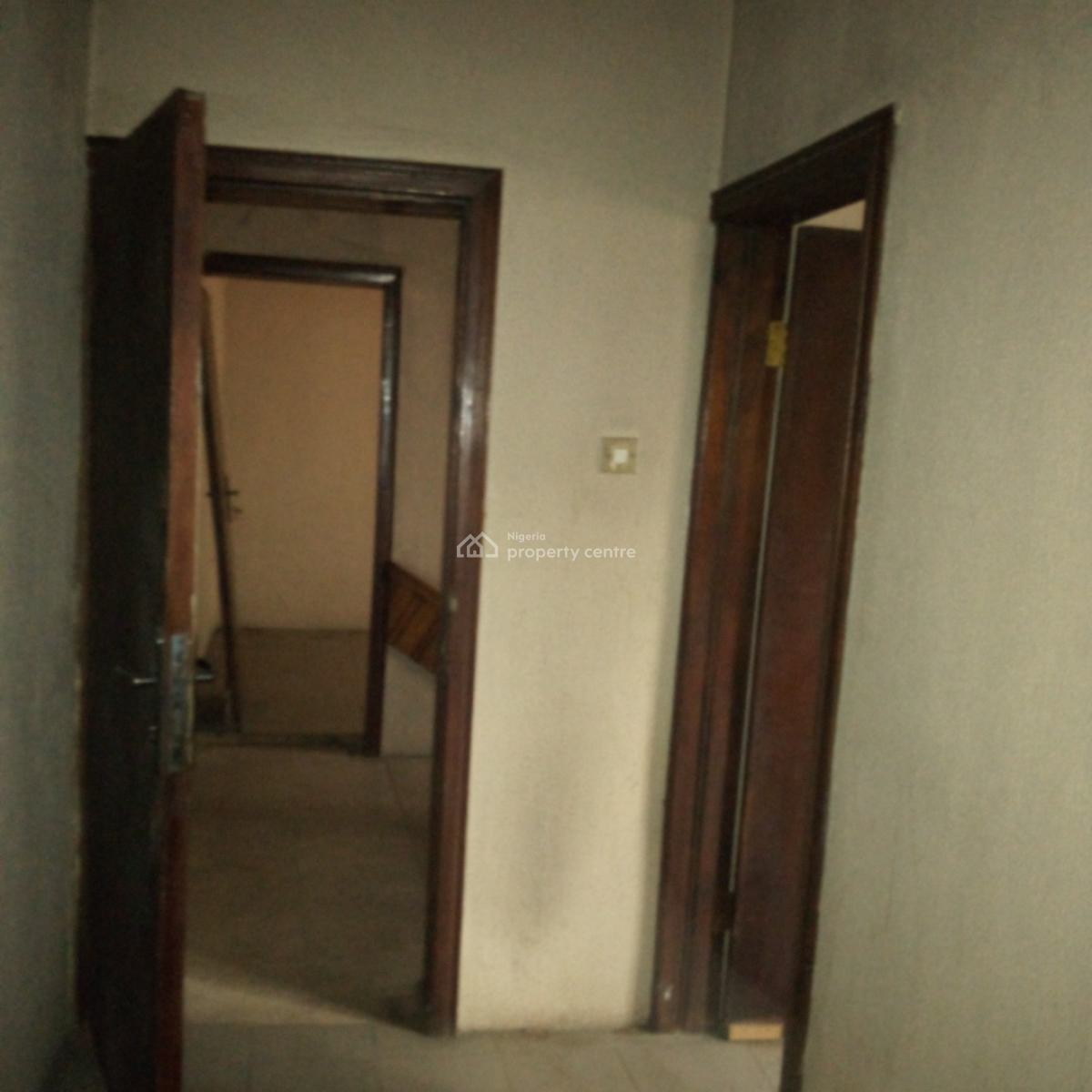 Executive & Luxury 4 Bedroom Fully Detached Duplex with a Room Bq, Akobi Crescent Off Fashoro, Surulere Lagos, Surulere, Lagos, Detached Duplex for Rent