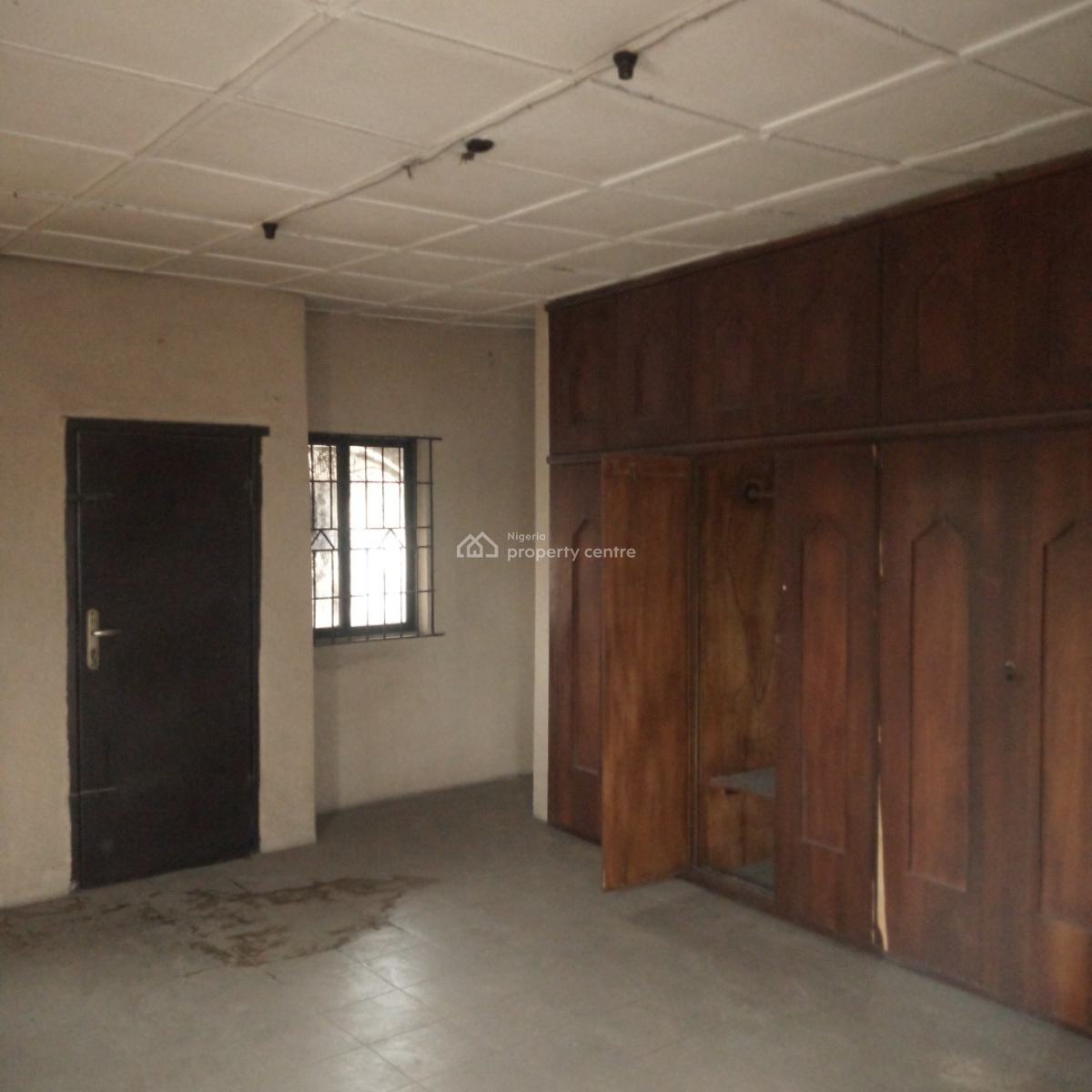 Executive & Luxury 4 Bedroom Fully Detached Duplex with a Room Bq, Akobi Crescent Off Fashoro, Surulere Lagos, Surulere, Lagos, Detached Duplex for Rent