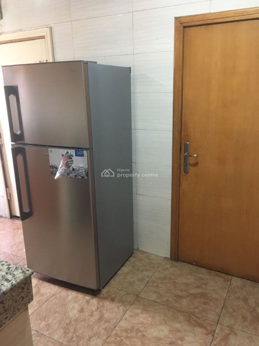 Block of 4unit of 4bedrooms Flat with 2 Rooms Bq, Shonibare Estate, Maryland, Lagos, House for Rent