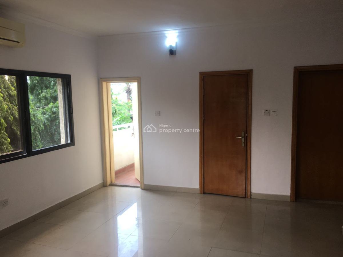 Block of 4unit of 4bedrooms Flat with 2 Rooms Bq, Shonibare Estate, Maryland, Lagos, House for Rent