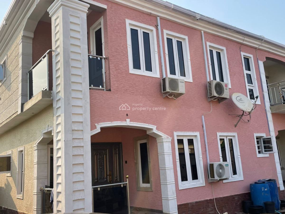 Lovely 2bedroom at Makogi Magboro, Makogi Magboro, Magboro, Ogun, Flat / Apartment for Rent