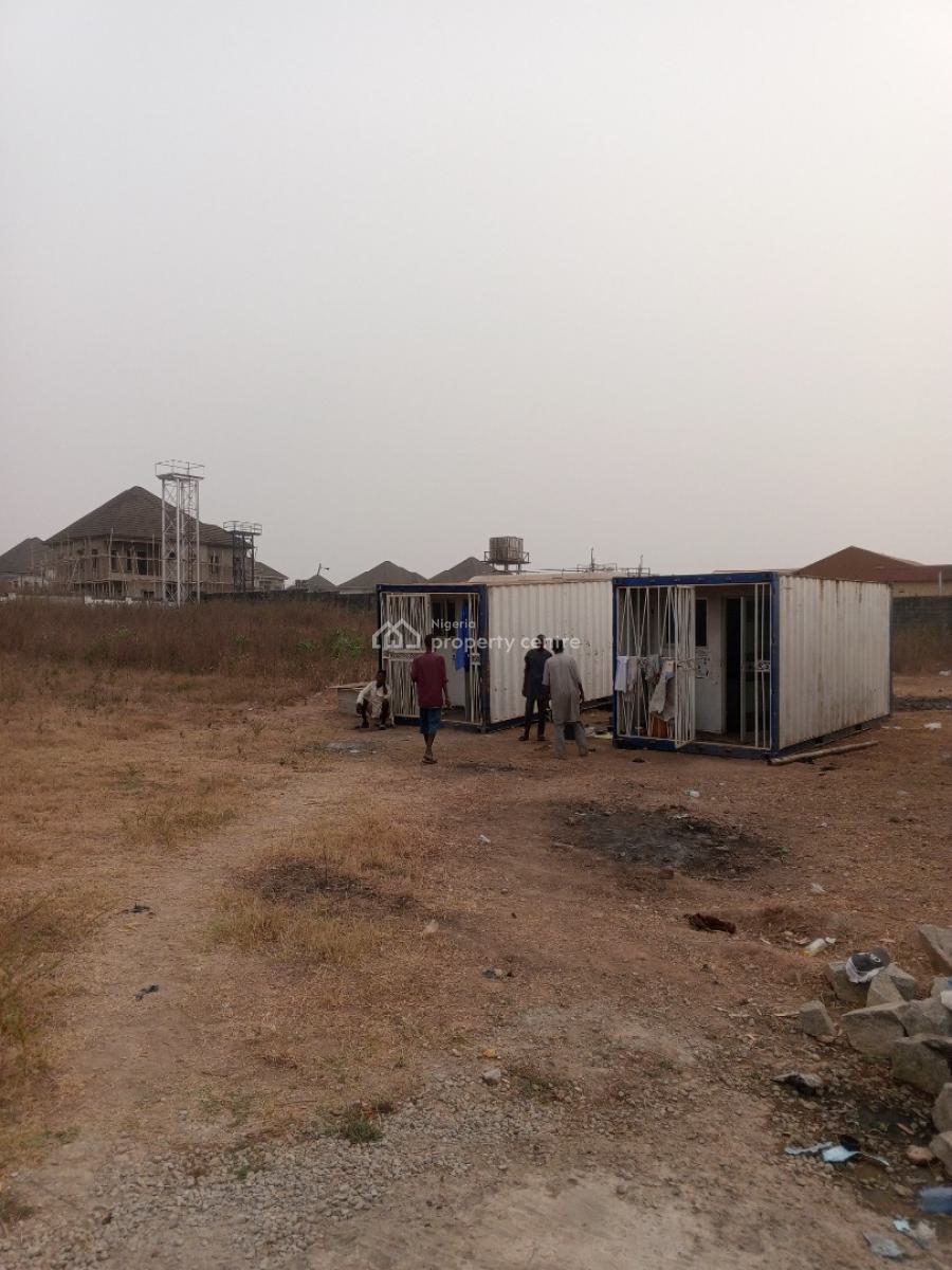 Massive 3,500sqm Commercial Plot  By Express Highway, Kubwa, Abuja, Commercial Land for Sale