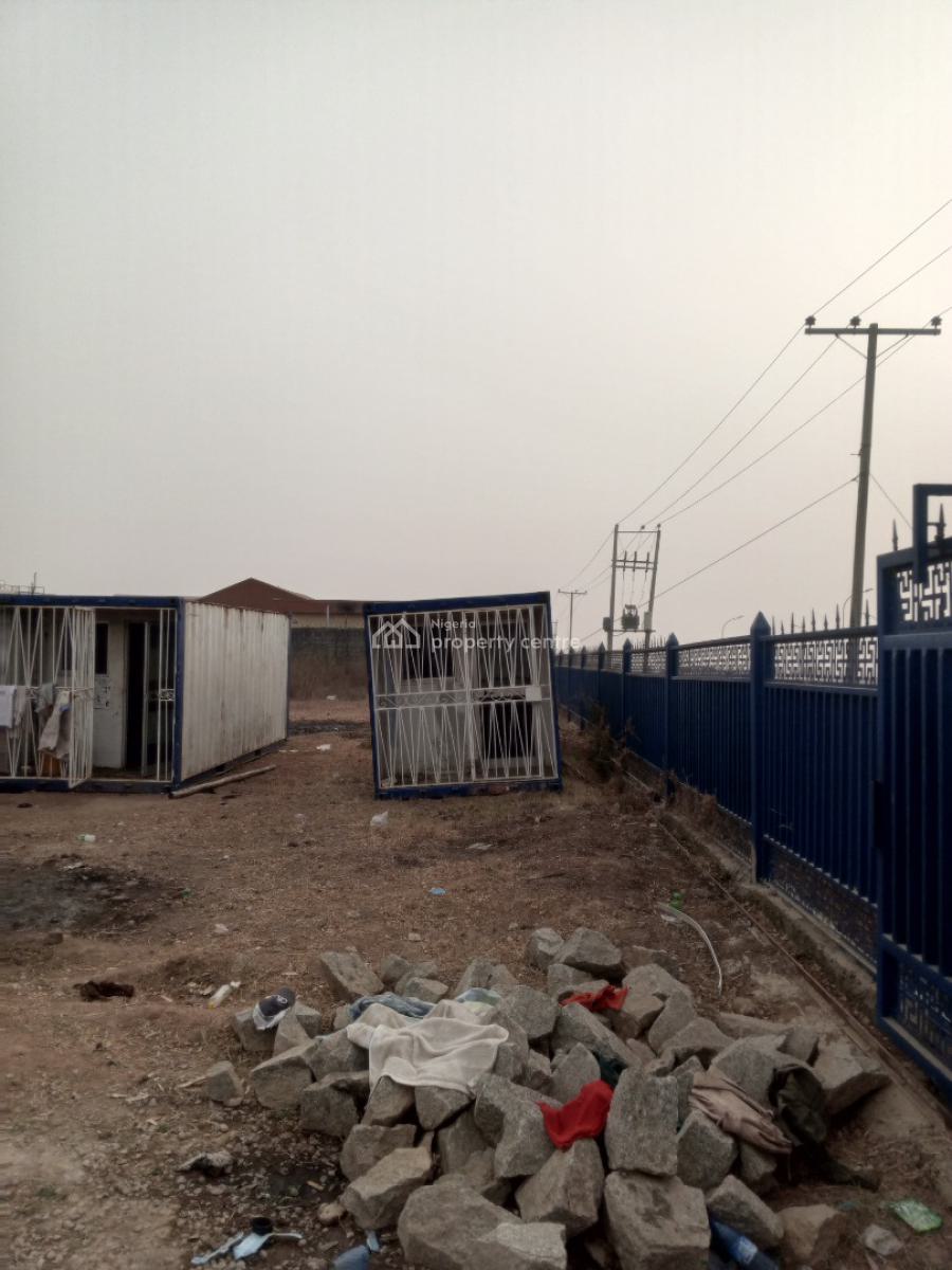 Massive 3,500sqm Commercial Plot  By Express Highway, Kubwa, Abuja, Commercial Land for Sale
