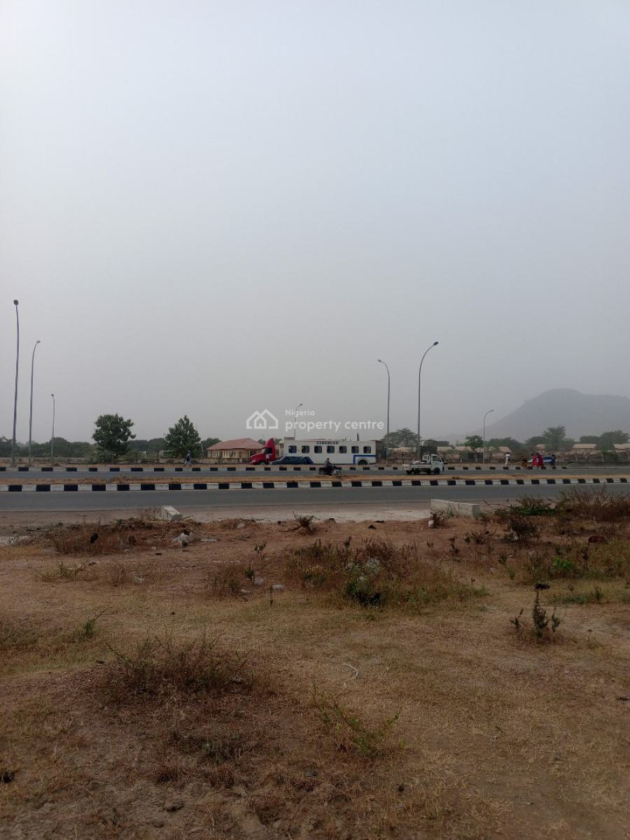 Massive 3,500sqm Commercial Plot  By Express Highway, Kubwa, Abuja, Commercial Land for Sale