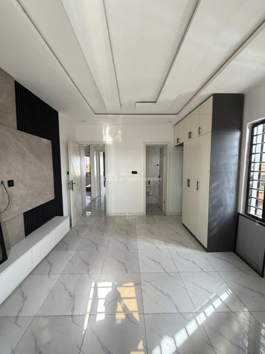 Spacious Massive Luxury 2bedroom Flat Apartment, Secure Estate Igbo Efon Lekki Lagos, Lekki, Lagos, Flat / Apartment for Rent