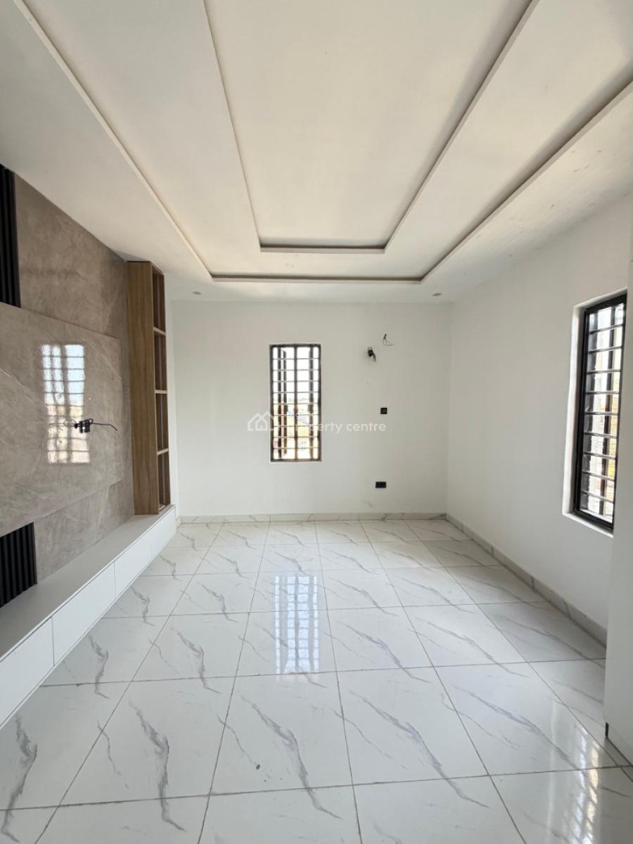 Spacious Massive Luxury 2bedroom Flat Apartment, Secure Estate Igbo Efon Lekki Lagos, Lekki, Lagos, Flat / Apartment for Rent