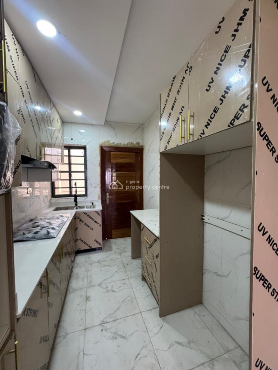 This Is a Lovely 2 Bedroom Apartment, Ologolo, Lekki, Lagos, Flat / Apartment for Rent