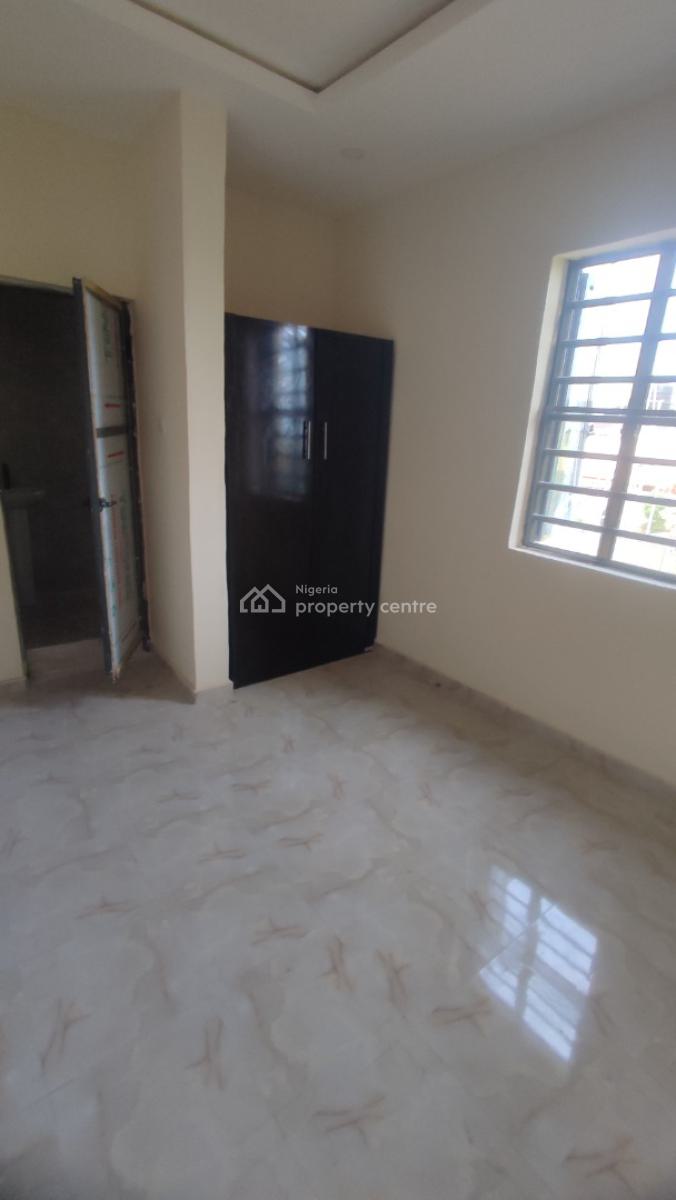 Top Luxury 2 Bedroom Apartment, Ogombo, Ajah, Lagos, Flat / Apartment for Rent