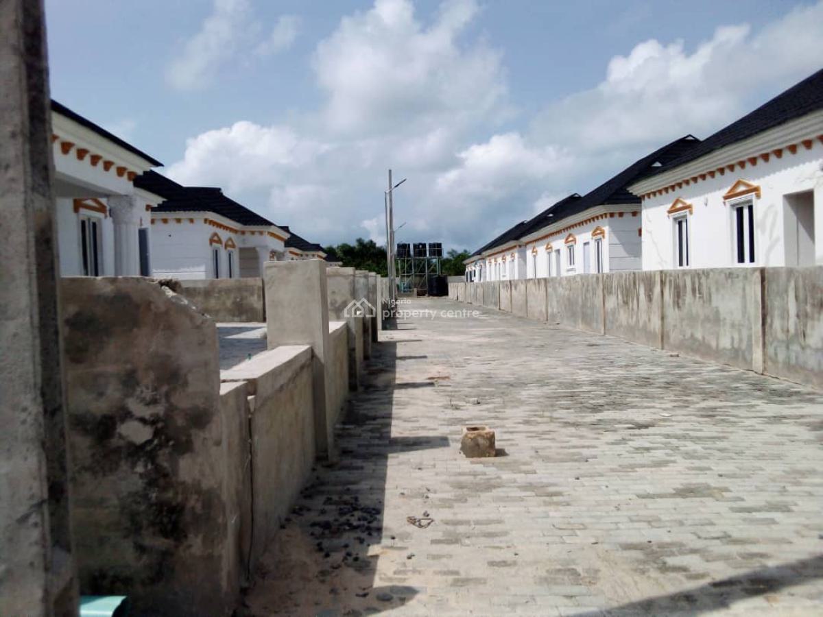 Spacious 3 Bedroom Detached Bungalow + Bq, De Castle, Awoyaya, Ibeju Lekki, Lagos, Detached Bungalow for Sale