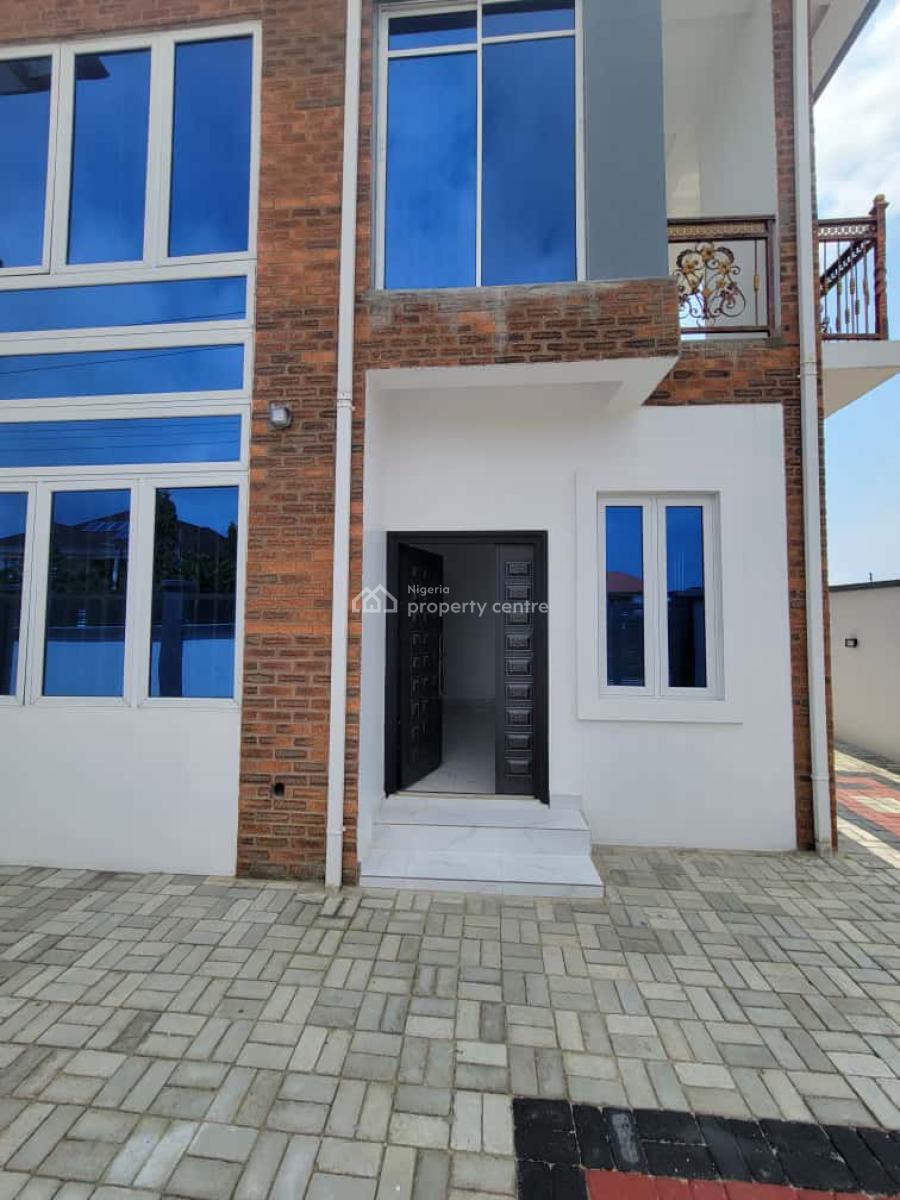 Spacious 5-bedroom Fully Detached Duplex with Bq  Location: Ikota Gra,, Lekki Schem 2 Estate, Ajah, Lagos, Detached Duplex for Rent