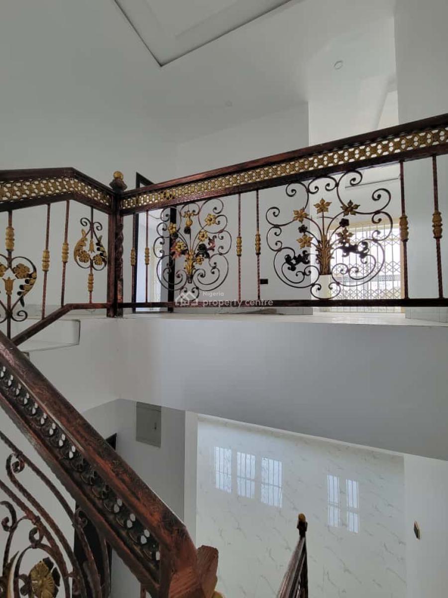 Spacious 5-bedroom Fully Detached Duplex with Bq  Location: Ikota Gra,, Lekki Schem 2 Estate, Ajah, Lagos, Detached Duplex for Rent