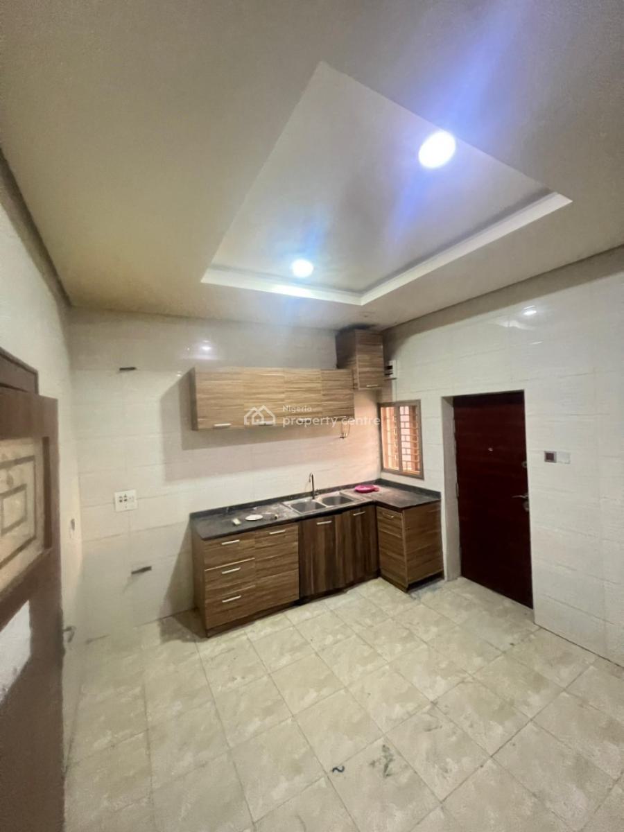 Luxury 4 Bedroom Terrace Duplex, Guzape Main, Guzape District, Abuja, Terraced Duplex for Rent